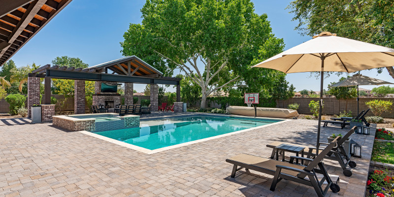 Outdoor Pools in Greenville, South Carolina