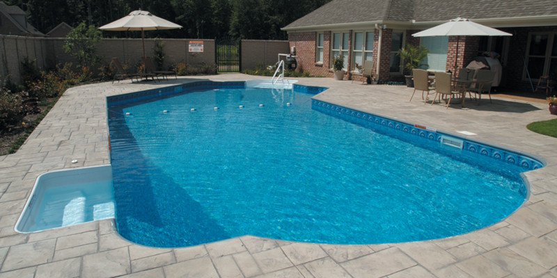 Custom Pools in Simpsonville, South Carolina