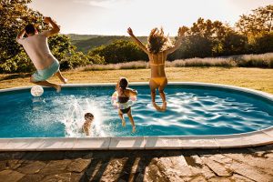 How Homeowners Are Benefiting From Backyard Pools