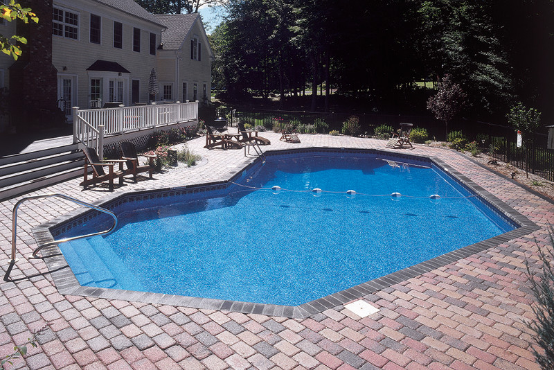 Pool Contractors in Greenville, South Carolina